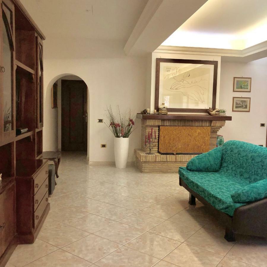 La Residenza Dei Papi Villa Papigno Exterior photo
